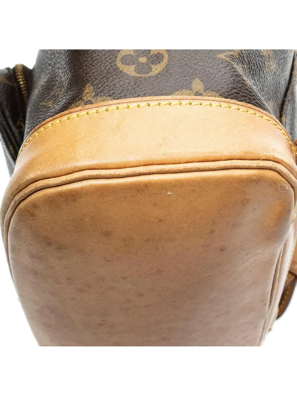 Louis Vuitton Vintage Montsouris #299132L91B